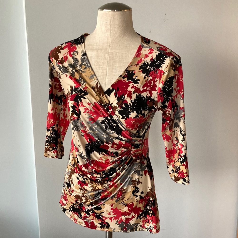 Revd’elle wrap top size small